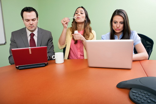 5 Things All Employees Do at the Office